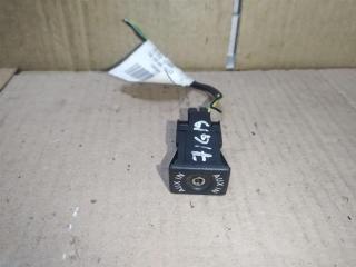 разъем AUX / USB Volkswagen Passat B6 2007, 2.0 л., TDi, BMP, дизель, МКПП, черный, седан, передний привод, 5M0035724