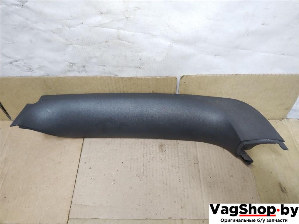 обшивка крышки багажника Volkswagen Touareg 1 поколение 2006, 2.5 л., TDi, BAC, дизель, АКПП, синий, внедорожник 5 дв., полный привод, 7L6867671C - фото №1