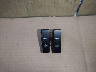 кнопка центрального замка Volkswagen Touareg 1 поколение 2006, 2.5 л., TDi, BAC, дизель, АКПП, синий, внедорожник 5 дв., полный привод, 7L69621253X1