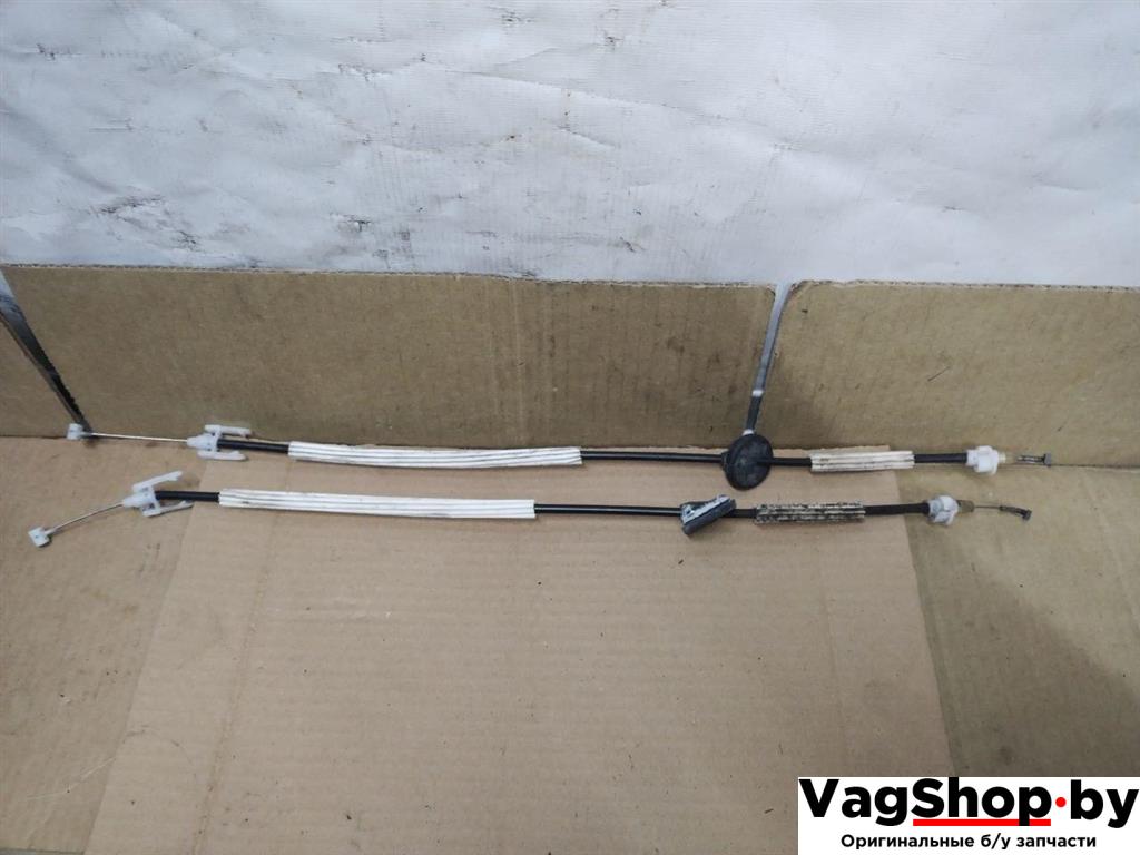 Трос двери задней Volkswagen Touareg 1 поколение 2006, 2.5 л., TDi, BAC, дизель, АКПП, синий, внедорожник 5 дв., полный привод, 7L6839085 - фото №1