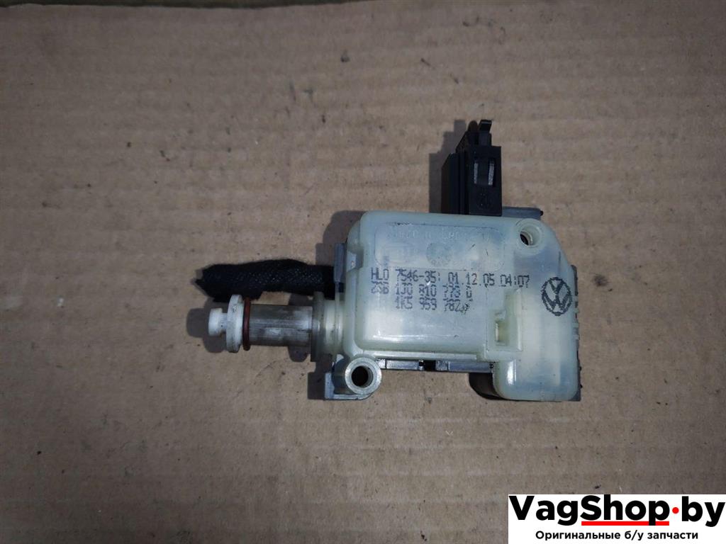 активатор замка крышки топливного бака Volkswagen Touareg 1 поколение 2006, 2.5 л., TDi, BAC, дизель, АКПП, синий, внедорожник 5 дв., полный привод, 1J0810773D, 1K5959782 - фото №1