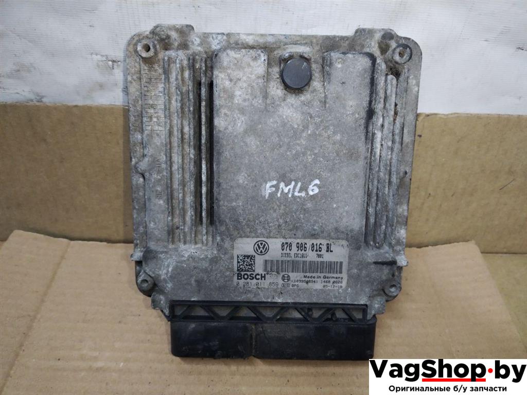 блок управления двигателем Volkswagen Touareg 1 поколение 2006, 2.5 л., TDi, BAC, дизель, АКПП, синий, внедорожник 5 дв., полный привод, 070906016BL - фото №1