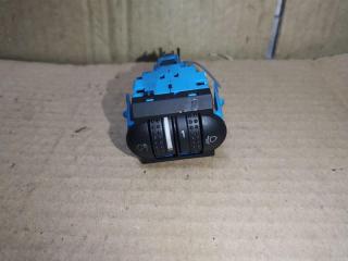 кнопка корректора фар Volkswagen Touareg 1 поколение 2006, 2.5 л., TDi, BAC, дизель, АКПП, синий, внедорожник 5 дв., полный привод, 7L6941333D