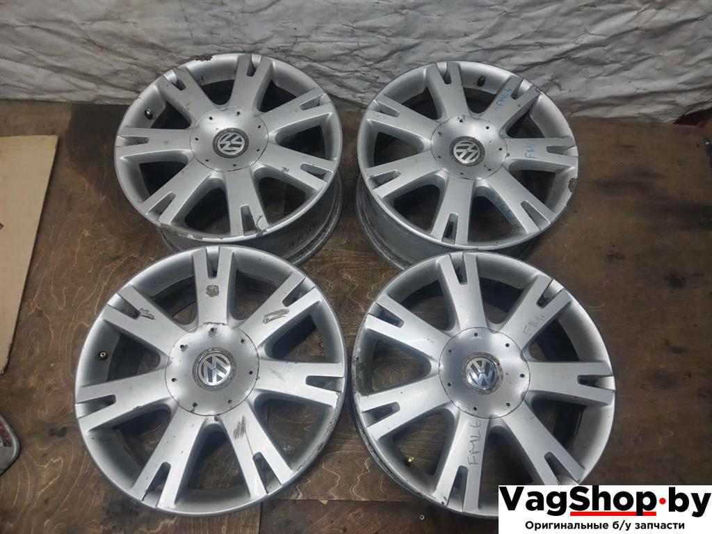 диск литой Volkswagen Touareg 1 поколение 2006, 2.5 л., TDi, BAC, дизель, АКПП, синий, внедорожник 5 дв., полный привод, 7L6601025L - фото №1