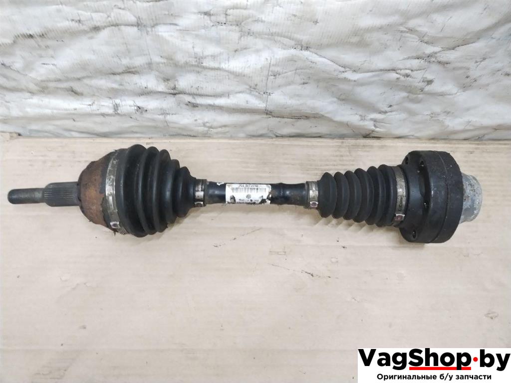 полуось передняя правая (приводной вал, ШРУС) Volkswagen Touareg 1 поколение 2006, 2.5 л., TDi, BAC, дизель, АКПП, синий, внедорожник 5 дв., полный привод, 7L6407271D - фото №1