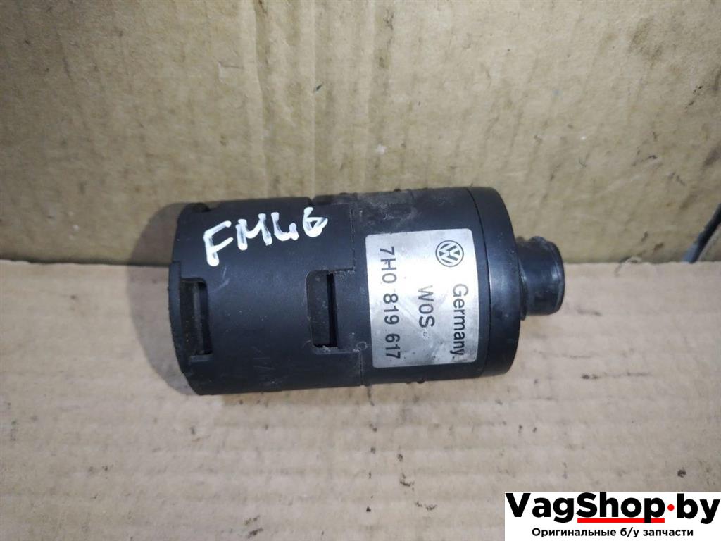 Воздуховод отопителя (печки) Volkswagen Touareg 1 поколение 2006, 2.5 л., TDi, BAC, дизель, АКПП, синий, внедорожник 5 дв., полный привод, 7H0819617 - фото №1