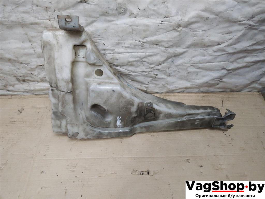 бачок омывателя Volkswagen Touareg 1 поколение 2006, 2.5 л., TDi, BAC, дизель, АКПП, синий, внедорожник 5 дв., полный привод, 7L0955453D, 7L0955453E - фото №1