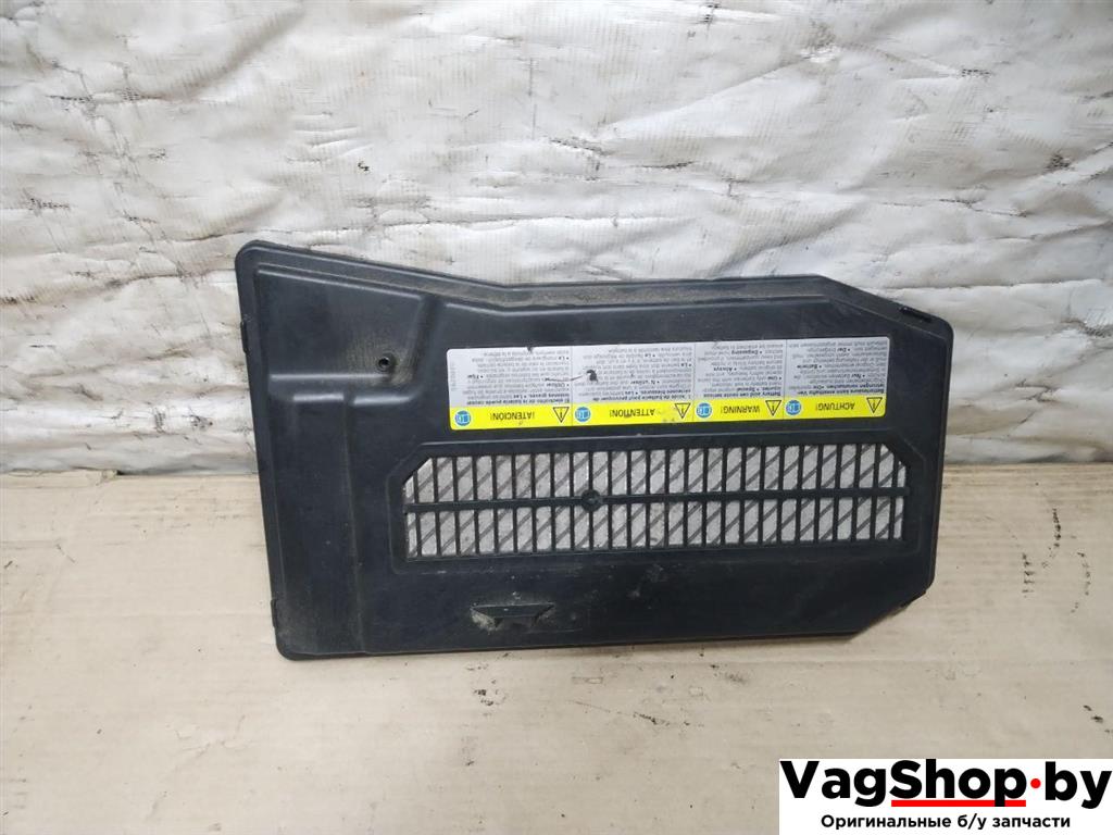 крышка аккумулятора Volkswagen Touareg 1 поколение 2006, 2.5 л., TDi, BAC, дизель, АКПП, синий, внедорожник 5 дв., полный привод, 7L0864643B - фото №1