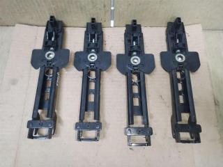 Механизм регулировки высоты ремня безопасности Volkswagen Touareg 1 поколение 2006, 2.5 л., TDi, BAC, дизель, АКПП, синий, внедорожник 5 дв., полный привод, 7L0857819F