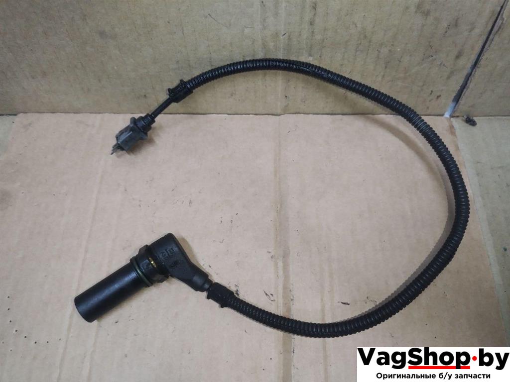 датчик коленвала Volkswagen Touareg 1 поколение 2006, 2.5 л., TDi, BAC, дизель, АКПП, синий, внедорожник 5 дв., полный привод, 070907319A - фото №1