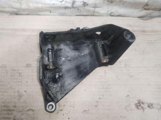 кронштейн генератора Volkswagen Touareg 1 поколение 2006, 2.5 л., TDi, BAC, дизель, АКПП, синий, внедорожник 5 дв., полный привод, 070903143C