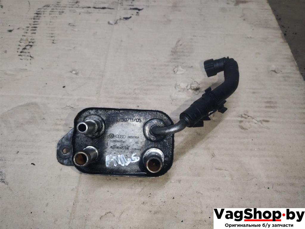 радиатор топлива Volkswagen Touareg 1 поколение 2006, 2.5 л., TDi, BAC, дизель, АКПП, синий, внедорожник 5 дв., полный привод, 7L6203491A - фото №1