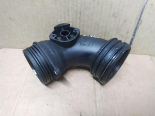 патрубок интеркулера Volkswagen Touareg 1 поколение 2006, 2.5 л., TDi, BAC, дизель, АКПП, синий, внедорожник 5 дв., полный привод, 7L6145795E