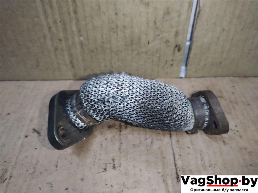 трубка системы рециркуляции EGR Audi Q7 4L 2007, 3.0 л., TDi, BUG, дизель, АКПП, черный, внедорожник 5 дв., полный привод, 059131525AB - фото №1