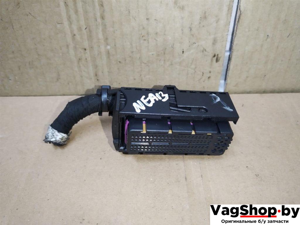 Разъем (фишка) проводки Audi Q7 4L 2007, 3.0 л., TDi, BUG, дизель, АКПП, черный, внедорожник 5 дв., полный привод, 7L0906385A - фото №1