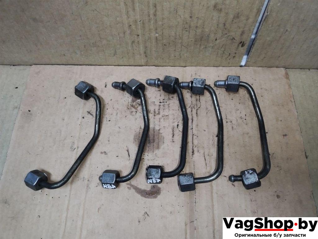 трубка топливная Audi Q7 4L 2007, 3.0 л., TDi, BUG, дизель, АКПП, черный, внедорожник 5 дв., полный привод, 059130241BM - фото №1