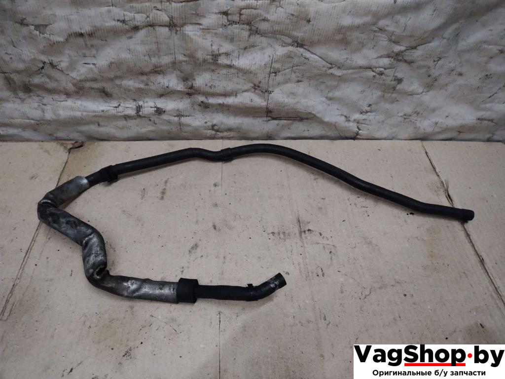 патрубок (трубопровод, шланг) Audi Q7 4L 2007, 3.0 л., TDi, BUG, дизель, АКПП, черный, внедорожник 5 дв., полный привод, 7L6122447AT - фото №1