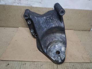 кронштейн двигателя Volkswagen Touareg 1 поколение [рестайлинг] 2008, 2.5 л., TDi, BPE, дизель, АКПП, серый, внедорожник 5 дв., полный привод, 070199308B