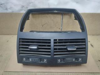 дефлектор обдува салона Volkswagen Touareg 1 поколение [рестайлинг] 2008, 2.5 л., TDi, BPE, дизель, АКПП, серый, внедорожник 5 дв., полный привод, 7L6819727AJ