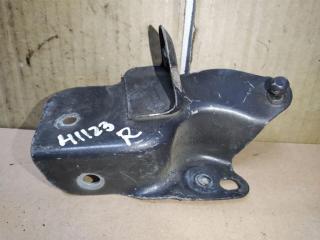 кронштейн (крепление) Volkswagen Touareg 1 поколение [рестайлинг] 2008, 2.5 л., TDi, BPE, дизель, АКПП, серый, внедорожник 5 дв., полный привод, 7L6805888A