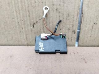 усилитель антенны Audi A6 4F/C6 [рестайлинг] 2010, 2.7 л., TDi, CAN, дизель, АКПП, черный, седан, передний привод, 4F5035225AC