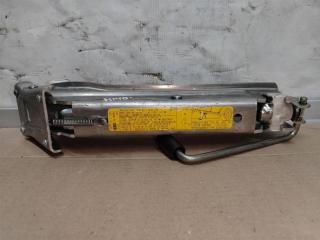 домкрат Audi A6 4F/C6 [рестайлинг] 2010, 2.7 л., TDi, CAN, дизель, АКПП, черный, седан, передний привод, 4F0011031