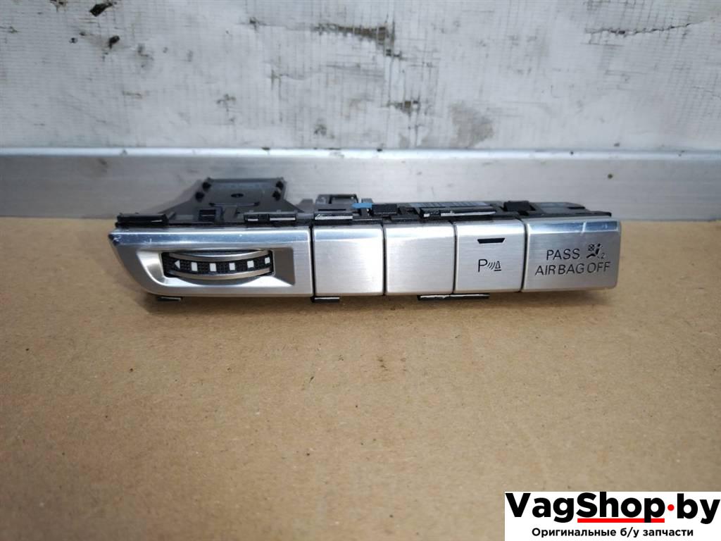 кнопка (выключатель) Audi A8 D4/4H 2011, 3.0 л., TDi, CDT, дизель, АКПП, синий, седан, полный привод, 4H2959674S - фото №1
