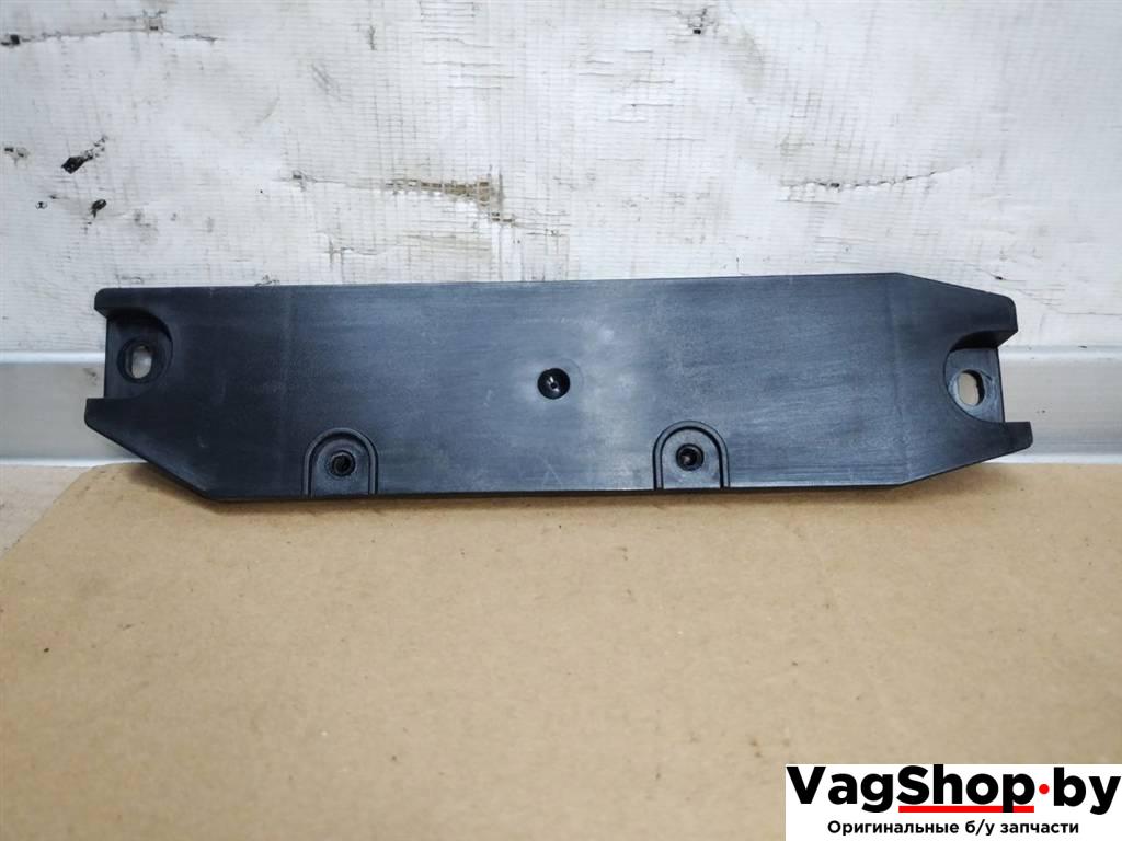 кронштейн (крепление) Audi A8 D4/4H 2011, 3.0 л., TDi, CDT, дизель, АКПП, синий, седан, полный привод, 4H0035545 - фото №1