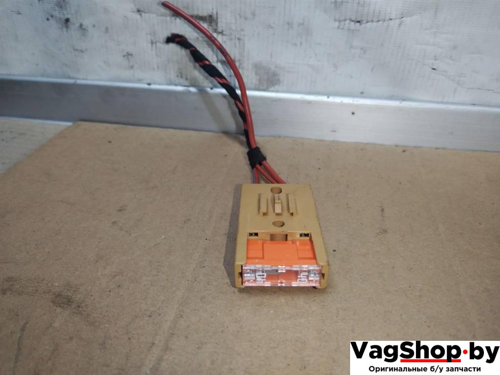 блок предохранителей Audi A8 D4/4H 2011, 3.0 л., TDi, CDT, дизель, АКПП, синий, седан, полный привод, 8A0937530 - фото №1