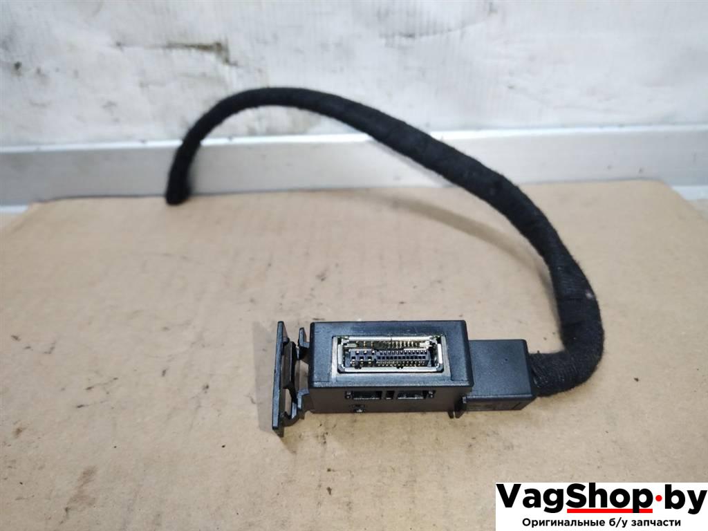 Разъем (фишка) проводки Audi A8 D4/4H 2011, 3.0 л., TDi, CDT, дизель, АКПП, синий, седан, полный привод, 4F0035727 - фото №1