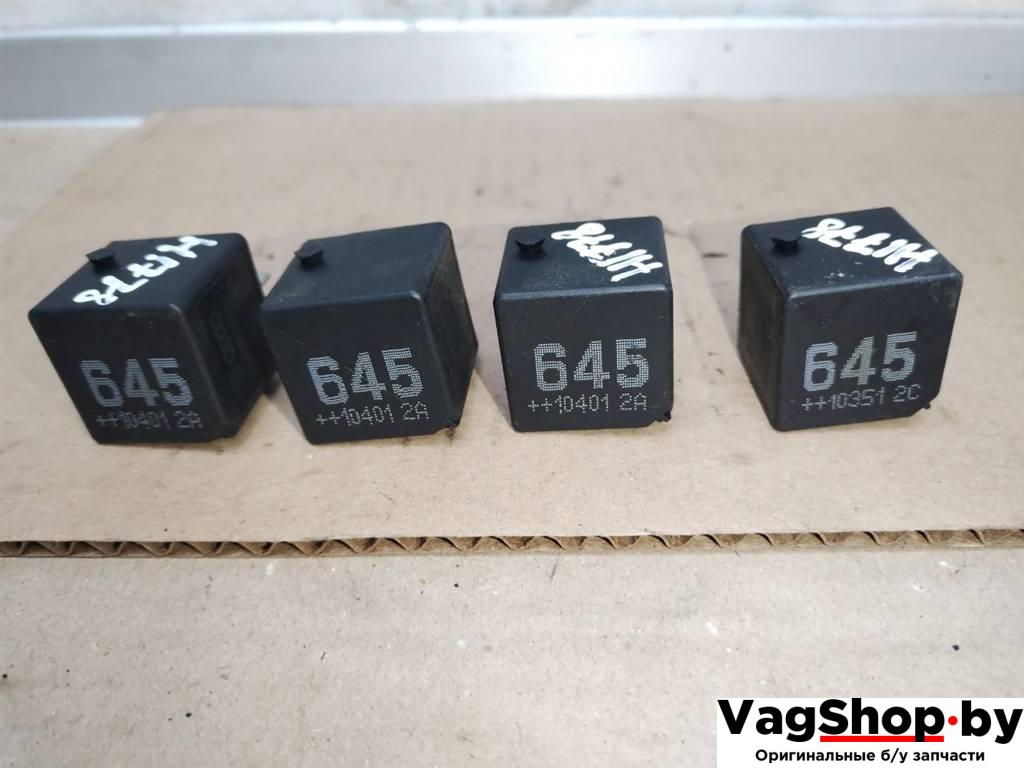 реле (прочие) Audi A8 D4/4H 2011, 3.0 л., TDi, CDT, дизель, АКПП, синий, седан, полный привод, 645, 4H0951253A - фото №1