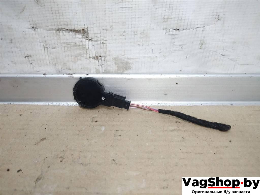 датчик дождя Audi Q5 8R 2011, 3.0 л., TDi, CCW, дизель, АКПП, серый, внедорожник 5 дв., полный привод, 8K0955559 - фото №1