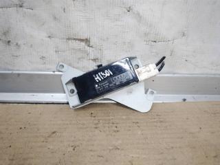 усилитель антенны Audi A6 Allroad Quattro C6 [рестайлинг] 2009, 3.0 л., TDi, CDY, дизель, АКПП, синий, универсал, полный привод, 4F9035225AA