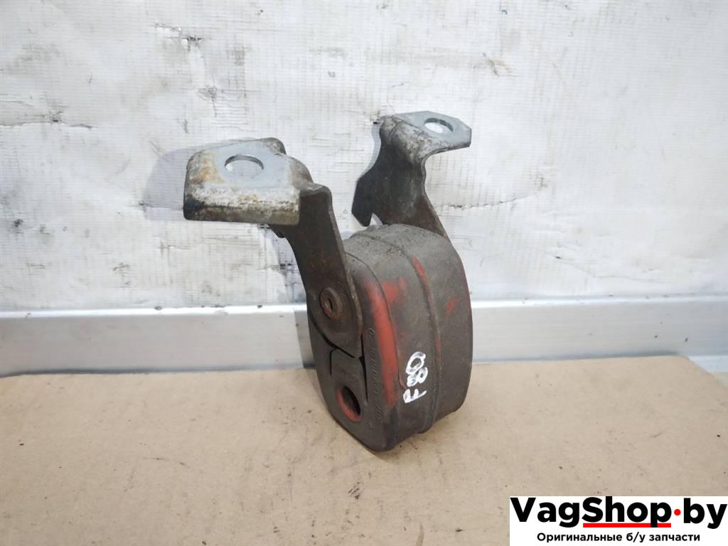 кронштейн глушителя Audi A6 4F/C6 2005, 3.0 л., TDi, BMK, дизель, АКПП, синий, седан, полный привод, 4F0253147, 4F0253144N - фото №1