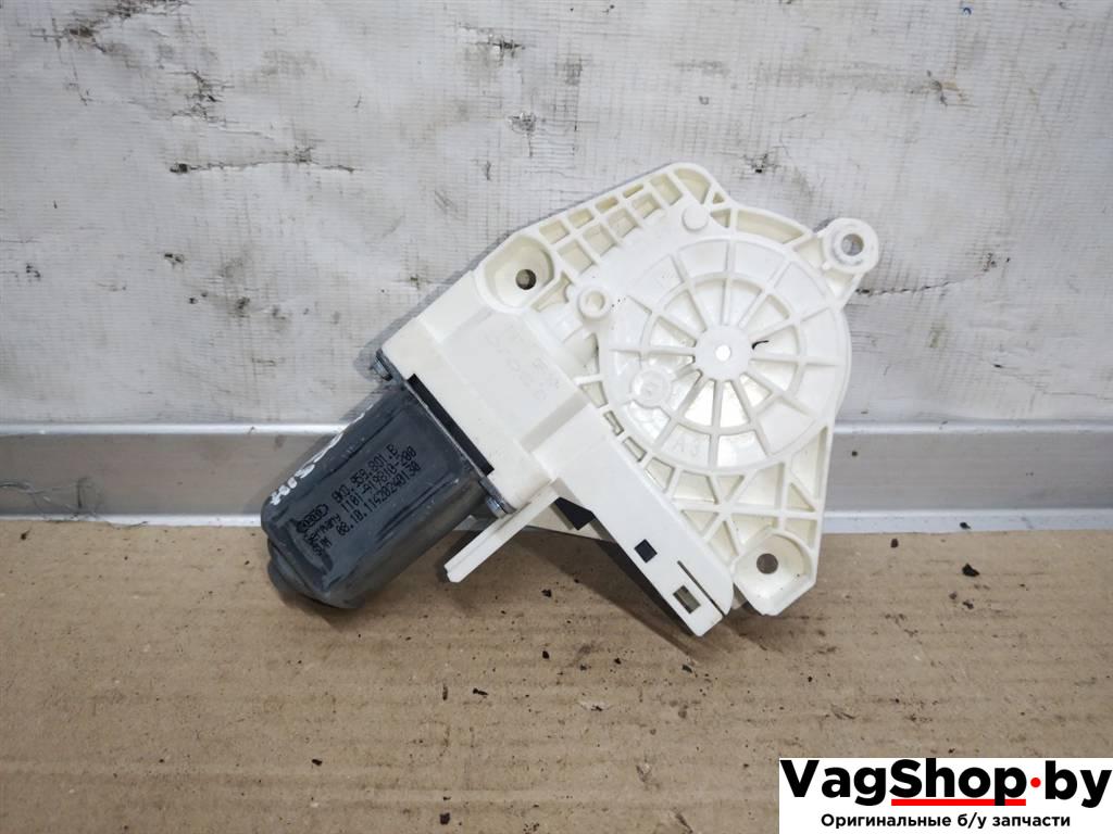 моторчик стеклоподъемника передний левый Audi Q5 8R 2011, 3.0 л., TDi, CCW, дизель, АКПП, серый, внедорожник 5 дв., полный привод, 8K0959801B - фото №1