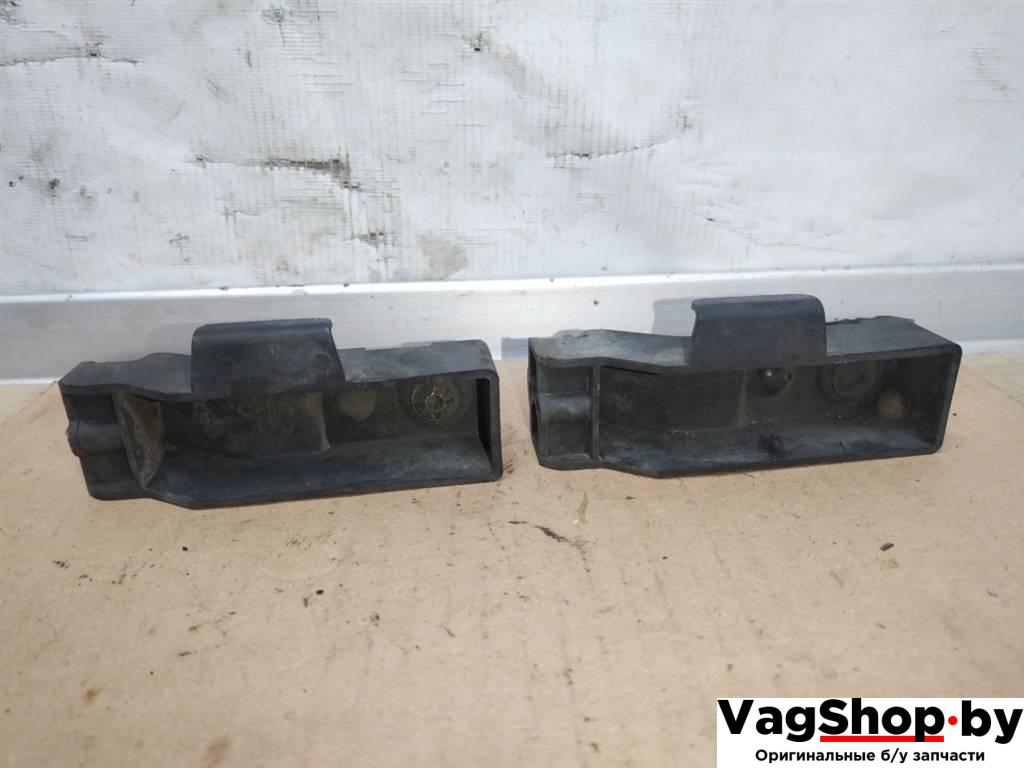 Крепление бампера заднего Audi A6 4F/C6 2005, 3.0 л., TDi, BMK, дизель, АКПП, синий, седан, полный привод, 4F0807329 - фото №1