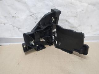 кронштейн (крепление) Audi A8 D3/4E [2-й рестайлинг] 2008, 4.2 л., FSI, BVJ, бензин, АКПП, серый, седан, полный привод, 4E0971845F