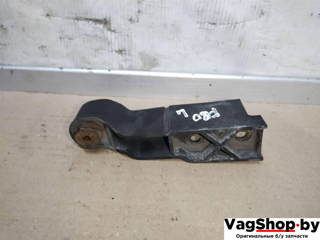 Крепление бампера переднего Audi A6 4F/C6 2005, 3.0 л., TDi, BMK, дизель, АКПП, синий, седан, полный привод, 4F0807771 - фото №1