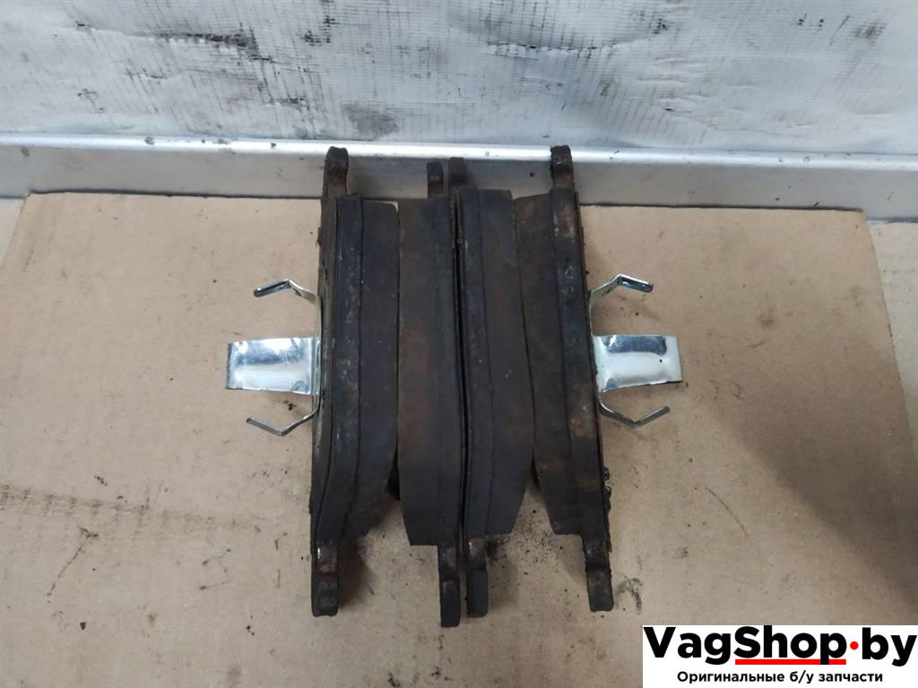 тормозные колодки Audi A6 4F/C6 2005, 3.0 л., TDi, BMK, дизель, АКПП, синий, седан, полный привод - фото №1