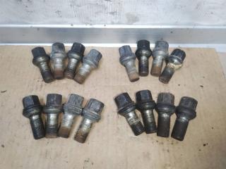 болт колесный Audi A8 D4/4H 2011, 3.0 л., TDi, CDT, дизель, АКПП, синий, седан, полный привод