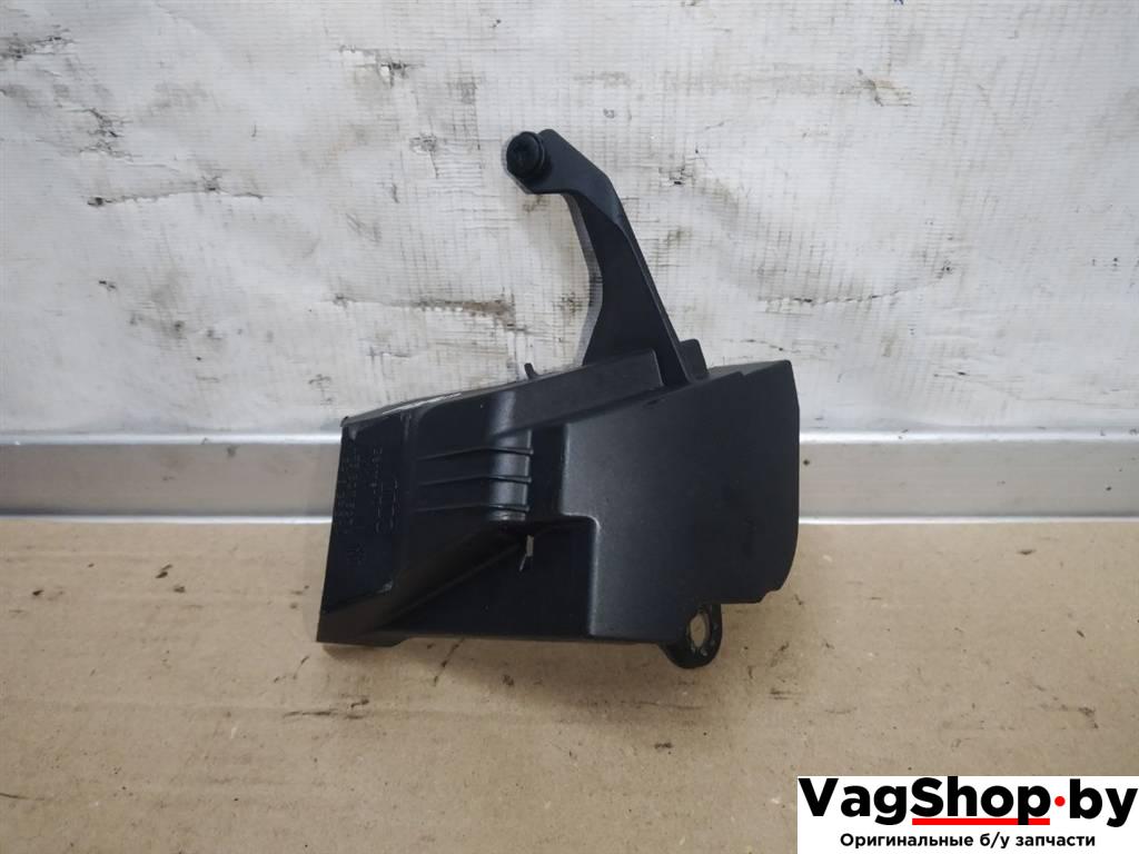 обшивка крышки багажника Audi A6 4F/C6 2005, 3.0 л., TDi, BMK, дизель, АКПП, синий, седан, полный привод, 4F5827597A - фото №1