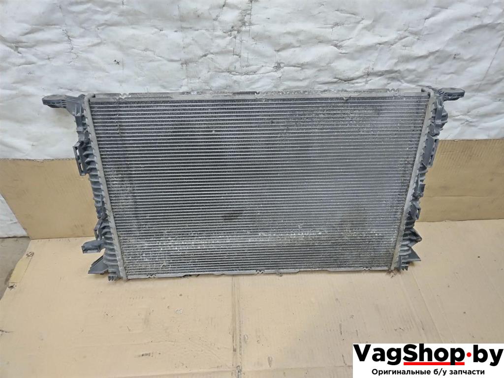 радиатор (основной) Audi A4 B8/8K 2010, 2.7 л., TDi, CGK, дизель, МКПП, белый, седан, передний привод, 8K0121251H - фото №1