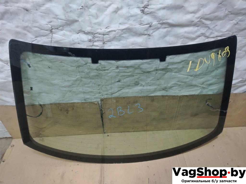 стекло заднее Audi A4 B8/8K 2010, 2.7 л., TDi, CGK, дизель, МКПП, белый, седан, передний привод, 8K5845501 - фото №1