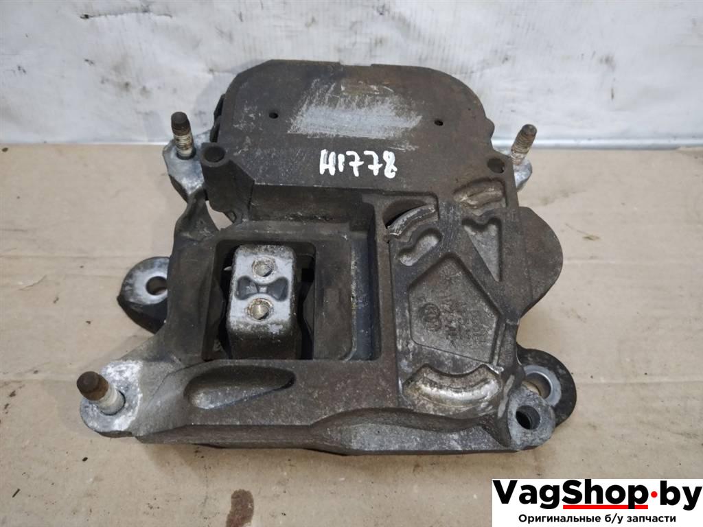 подушка крепления КПП Audi A8 D4/4H 2011, 3.0 л., TDi, CDT, дизель, АКПП, синий, седан, полный привод, 4G0399153S - фото №1