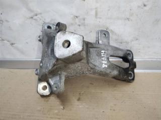 кронштейн двигателя Audi A8 D4/4H 2011, 3.0 л., TDi, CDT, дизель, АКПП, синий, седан, полный привод, 4G0199308E