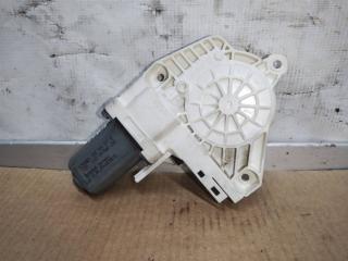 моторчик стеклоподъемника задний левый Audi A6 Allroad Quattro C6 [рестайлинг] 2009, 3.0 л., TDi, CDY, дизель, АКПП, синий, универсал, полный привод, 8K0959811B