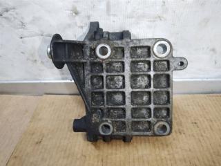 кронштейн генератора Audi A6 Allroad Quattro C6 [рестайлинг] 2009, 3.0 л., TDi, CDY, дизель, АКПП, синий, универсал, полный привод, 059903143S