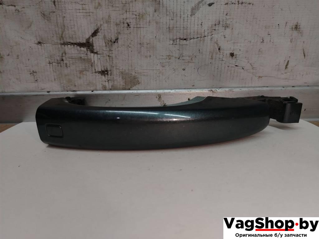 ручка наружная задняя правая Audi Q5 8R 2011, 3.0 л., TDi, CCW, дизель, АКПП, серый, внедорожник 5 дв., полный привод, 8T0837205A - фото №1