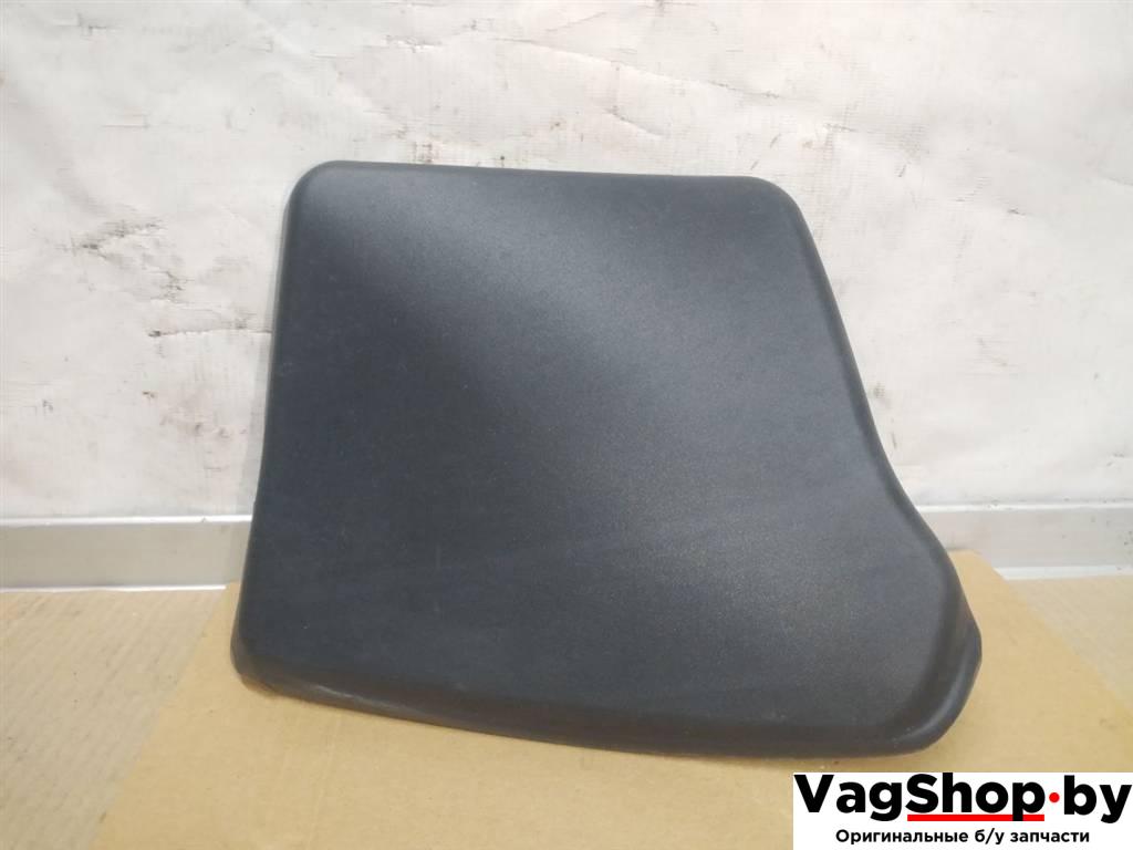 накладка под фонарь левый Audi Q5 8R 2011, 3.0 л., TDi, CCW, дизель, АКПП, серый, внедорожник 5 дв., полный привод, 8R0945425A - фото №1