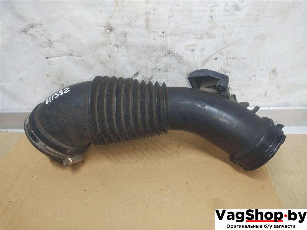патрубок воздушного фильтра Audi Q5 8R 2011, 3.0 л., TDi, CCW, дизель, АКПП, серый, внедорожник 5 дв., полный привод, 059129615E - фото №1